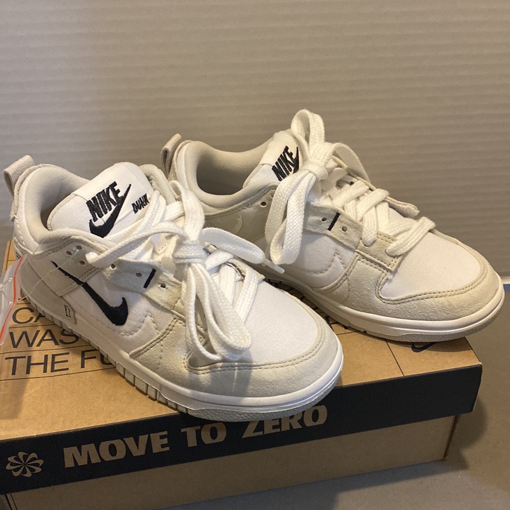 Women’s Nike Dunk Low Disrupt 2 in Pale Ivory Size 5